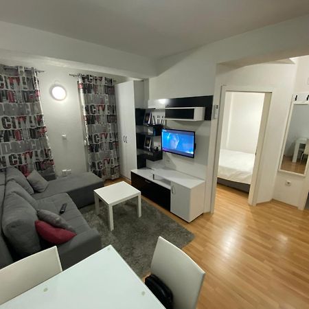 Central DeLuxe Apartments Ohrid Buitenkant foto
