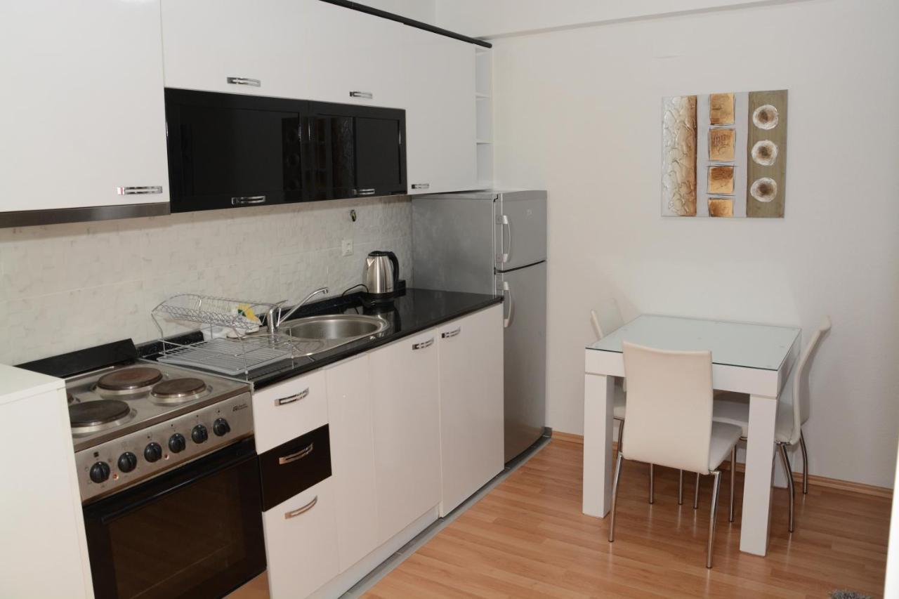 Central DeLuxe Apartments Ohrid Buitenkant foto