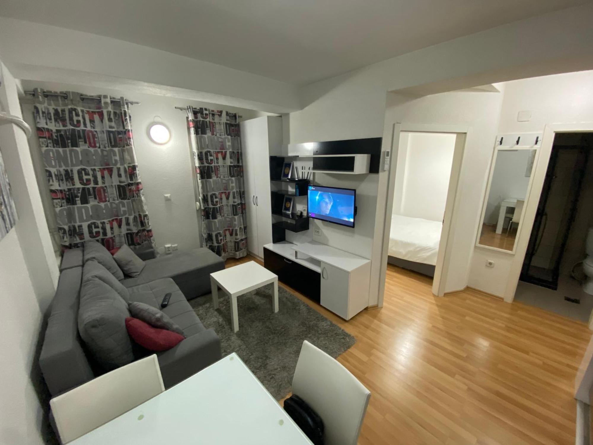 Central DeLuxe Apartments Ohrid Buitenkant foto
