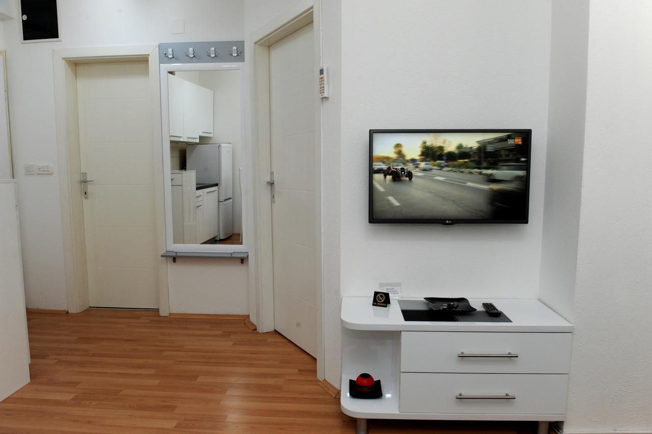 Central DeLuxe Apartments Ohrid Buitenkant foto