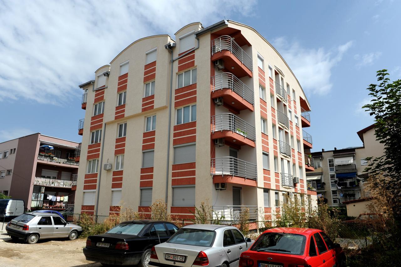 Central DeLuxe Apartments Ohrid Buitenkant foto